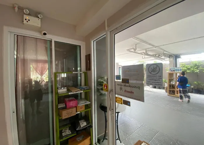 Apartment 2 Bedroom In On Nut Sukhumvit Bangkok