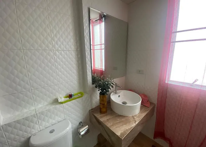 2 Bedroom In On Nut Sukhumvit *