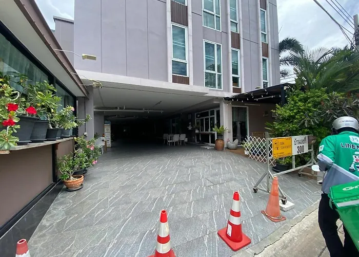 2 Bedroom In On Nut Sukhumvit *