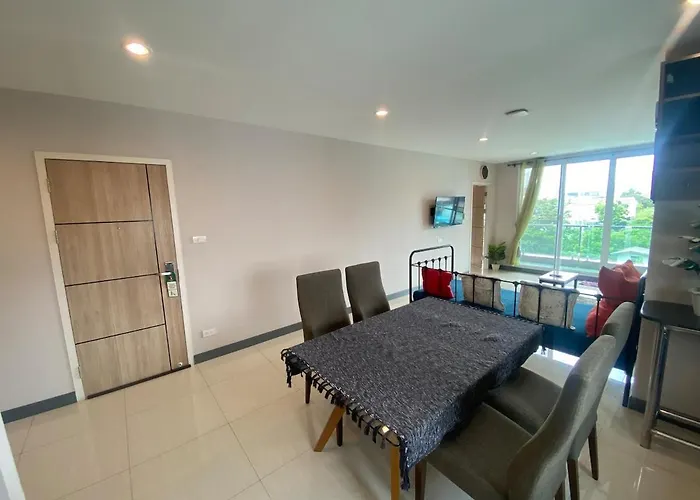 Apartment 2 Bedroom In On Nut Sukhumvit Bangkok