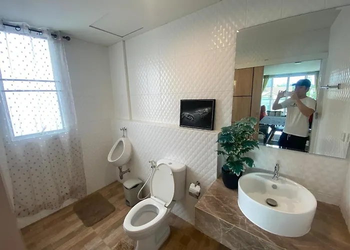 2 Bedroom In On Nut Sukhumvit