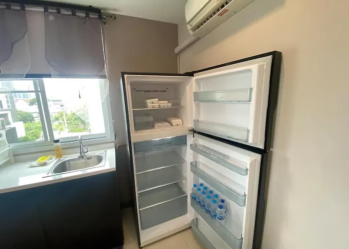 2 Bedroom In On Nut Sukhumvit *