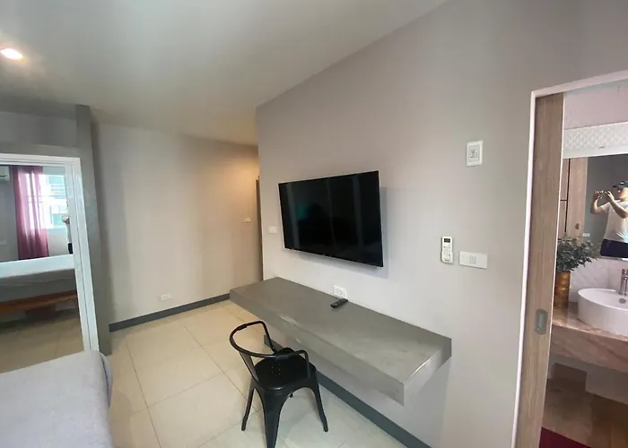 2 Bedroom In On Nut Sukhumvit * Bangkok